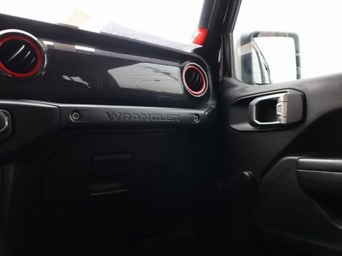 Used 2022 Jeep Wrangler Unlimited Sport AWD/4WD image 41