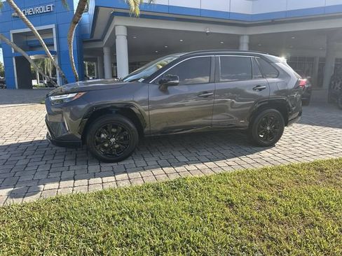 Used 2023 Toyota RAV4 XSE AWD/4WD image 31