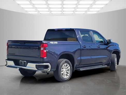 Used 2023 Chevrolet Silverado 1500 LT w/ LPO, Dark Essentials Package image 4