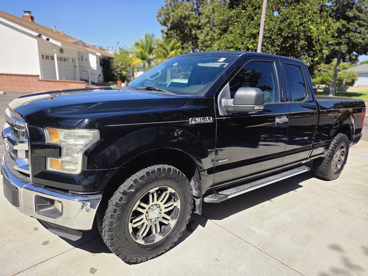 Used 2016 Ford F150 XLT w/ Equipment Group 301A Mid RWD image 26
