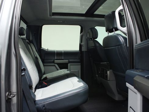 Used 2022 Ford F450 Limited w/ FX4 Off-Road Package image 15