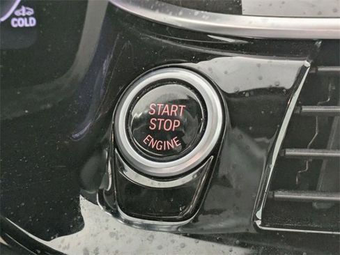 Used 2021 BMW 540i xDrive w/ Premium Package image 18