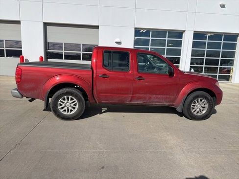 Used 2018 Nissan Frontier SV w/ Value Truck Package image 3