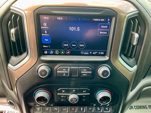 Used 2023 Chevrolet Silverado 2500 High Country w/ Z71 Off-Road Package AWD/4WD image 20