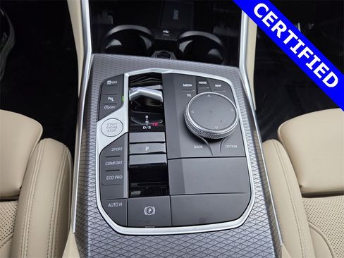 Certified 2025 BMW 330i Sedan w/ Convenience Package image 34