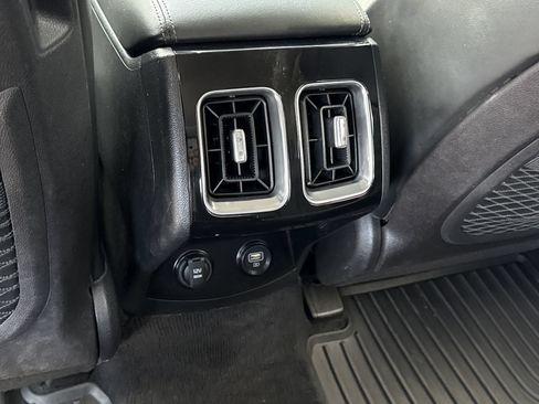 Used 2021 Kia Sorento SX FWD image 14