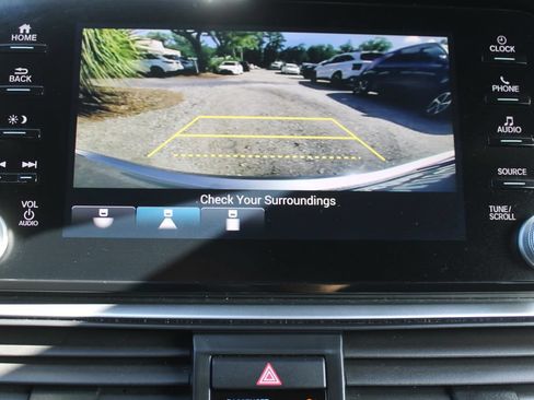 Used 2018 Honda Accord Sport image 49