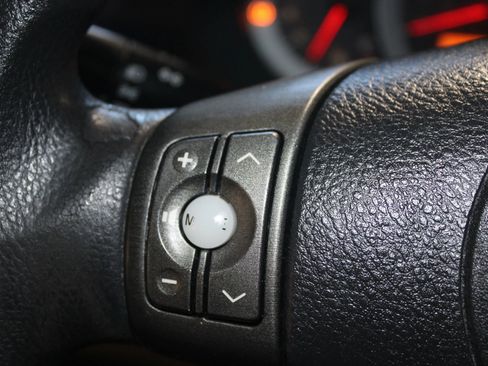 Used 2012 Toyota RAV4 FWD w/ Value Pkg image 12