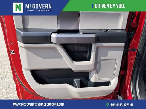 Used 2016 Ford F150 XLT w/ Equipment Group 302A Luxury AWD/4WD image 14