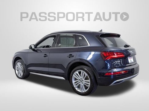 Used 2018 Audi Q5 Prestige w/ Prestige Package image 3