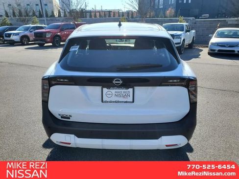 New 2026 Nissan Kicks S image 3