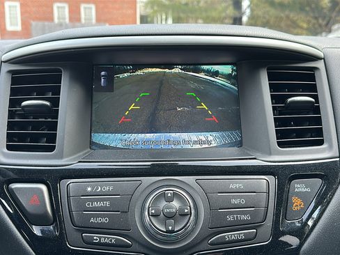 Certified 2020 Nissan Pathfinder SV image 20