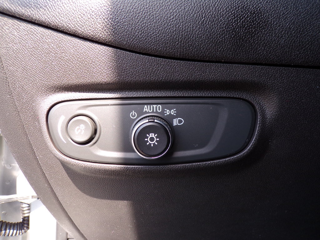 Used 2021 Chevrolet Equinox LT AWD/4WD image 20