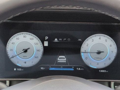 Certified 2024 Hyundai Elantra Limited FWD image 27