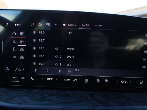 New 2025 Audi Q5 Premium Plus image 16