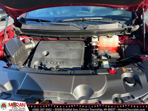 Certified 2023 Chevrolet Traverse LT image 9