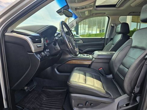Used 2019 GMC Yukon Denali AWD/4WD image 14