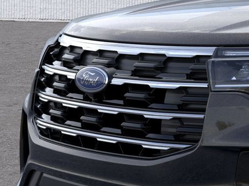New 2026 Ford Explorer Active w/ Active Comfort Package image 17