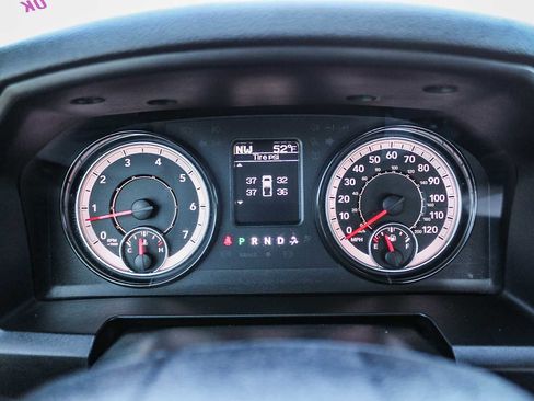 Used 2021 RAM 1500 Classic SLT image 22