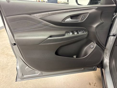 New 2026 Buick Envista Sport Touring w/ Convenience I Package FWD image 21