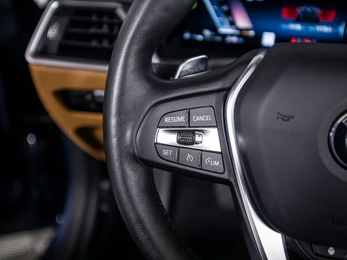 Used 2024 BMW 430i xDrive Convertible w/ Premium Package image 47