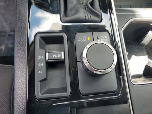 Used 2022 Toyota Tundra SR5 image 24