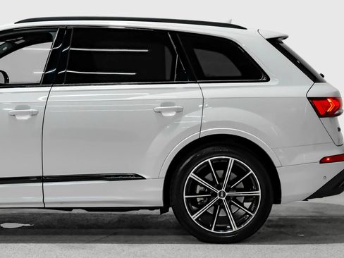 Used 2021 Audi Q7 3.0T Prestige w/ Prestige Package AWD/4WD image 10