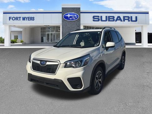 Used 2019 Subaru Forester Premium image 2