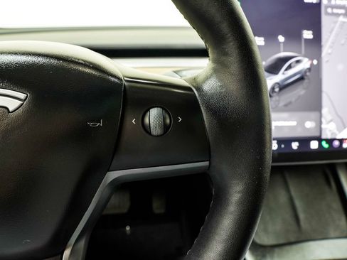 Used 2023 Tesla Model 3 Standard Range RWD image 34