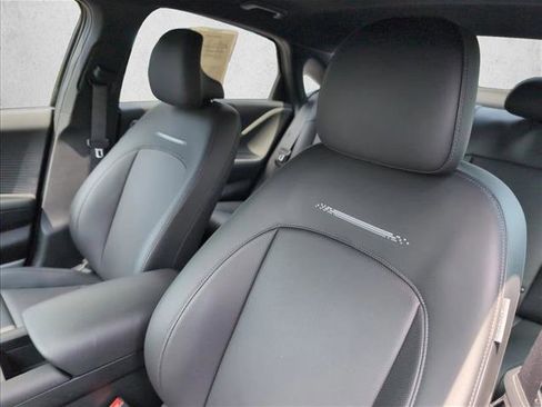 Used 2025 Hyundai Ioniq 6 SEL RWD image 10