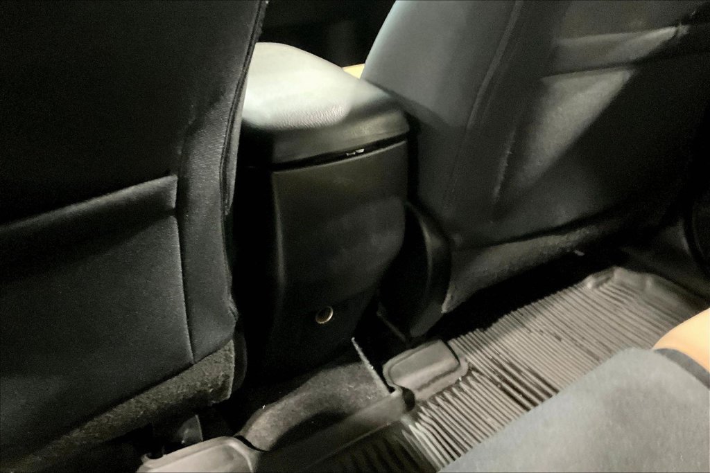 Used 2016 Toyota RAV4 XLE AWD/4WD image 10