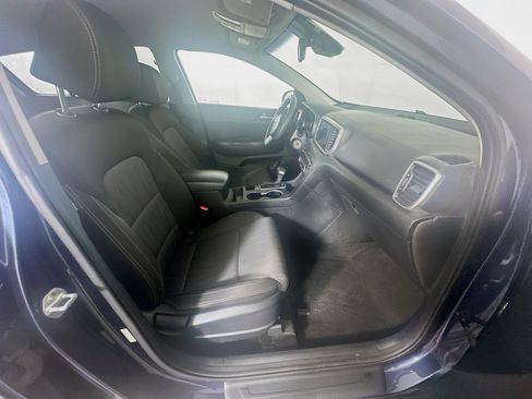 Used 2020 Kia Sportage LX image 31