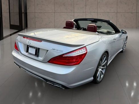 Used 2013 Mercedes-Benz SL 63 AMG w/ Premium Pkg image 26