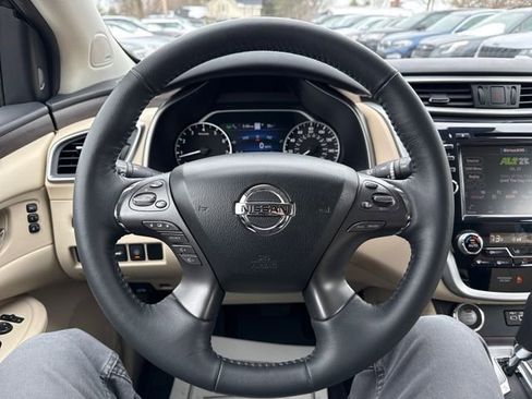 Used 2019 Nissan Murano Platinum image 19