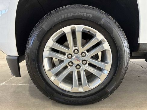 Used 2018 GMC Canyon SLT image 18