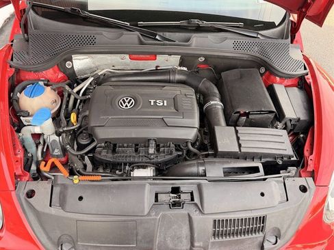 Used 2014 Volkswagen Beetle R-Line image 7