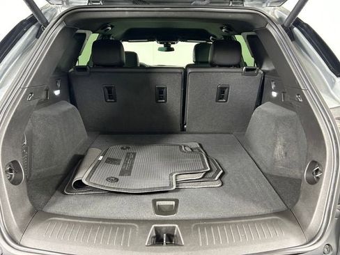 Used 2023 Cadillac XT5 Luxury FWD image 25