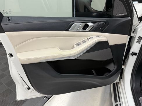 Used 2020 BMW X7 xDrive40i w/ Executive Package AWD/4WD image 10