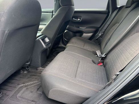 Certified 2025 Honda HR-V Sport image 13