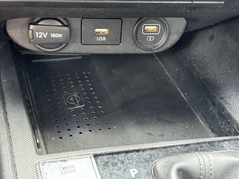 Used 2022 Hyundai Elantra SEL w/ Convenience Package FWD image 24