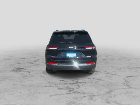 New 2025 Jeep Grand Cherokee Laredo X image 7