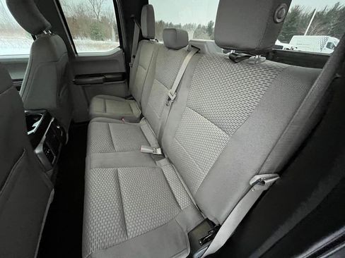 Used 2015 Ford F150 XLT image 26