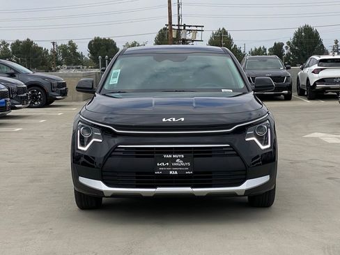 New 2026 Kia Niro LX FWD image 8