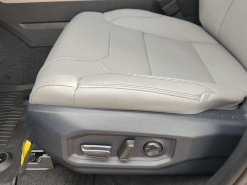 New 2026 Toyota Tundra Limited w/ Power Package RWD image 18