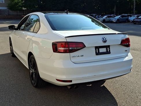 Used 2018 Volkswagen Jetta Sport FWD image 8