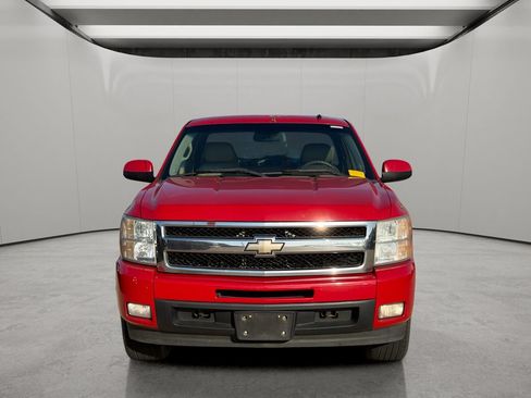 Used 2011 Chevrolet Silverado 1500 LTZ w/ LTZ Plus Package RWD image 10