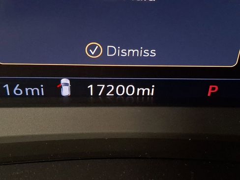 Used 2022 Cadillac XT4 Sport w/ LPO, Onyx Lite Package image 16