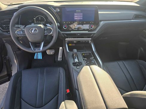New 2026 Lexus TX 500h AWD image 22