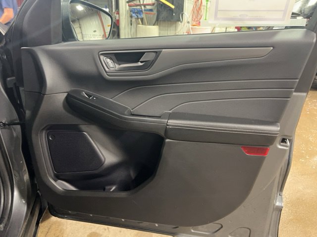 Used 2024 Ford Escape Active AWD/4WD image 17
