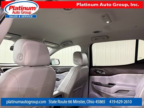 Used 2020 GMC Acadia SLT FWD image 31
